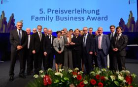 FRAISA SA gewinnt den Family Business Award 2016