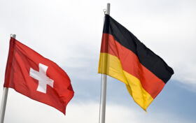 Flaggen Deutschland Schweiz
