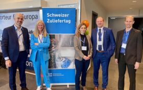 Amir Alizadeh, IHK Ulm, Verena Stübner, Handelskammer Deutschland-Schweiz, Betty Crauser-Leinert, Oliver Stipar, IHK Schwaben, Andreas Wind, IHK Schwaben (v.l.n.r.)