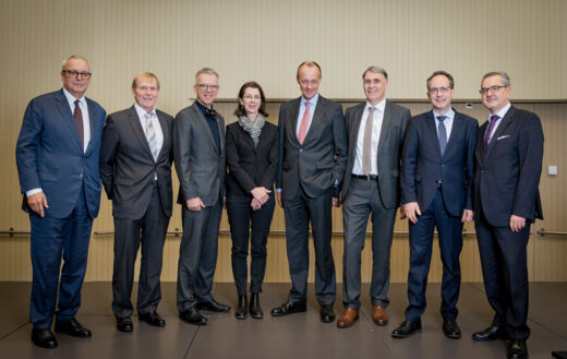 Werner Gegenbauer (Präsidialausschuss HK D-CH), Alexander Bringolf (Vizepräsident HK D-CH), Dr. Paul Seger (Schweizerischer Botschafter in Deutschland), Dr. Doris Frick (Botschafterin des Fürstentums Liechtenstein in der Schweiz), Friedrich Merz (Vizepräs