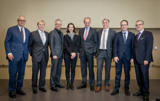 Werner Gegenbauer (Präsidialausschuss HK D-CH), Alexander Bringolf (Vizepräsident HK D-CH), Dr. Paul Seger (Schweizerischer Botschafter in Deutschland), Dr. Doris Frick (Botschafterin des Für