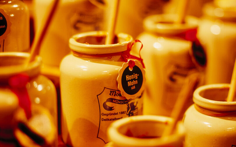 Die traditionellen Senftöpfe Die traditionellen Senftöpfe