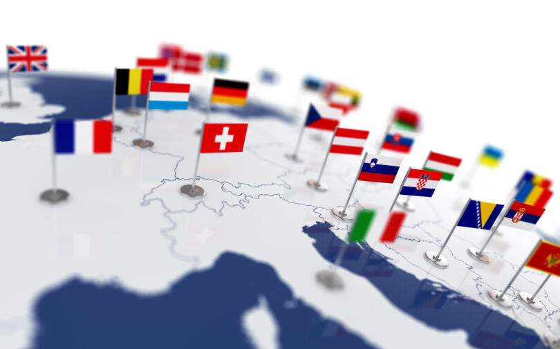Erfolgreich im Auslandsgeschäft – Neustart in Schweiz-Österreich-Tschechien (Copyright: denrud/shotshop.com)