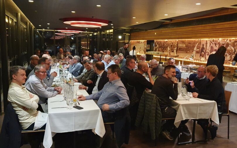 Ausstellerabend im Bootshaus Ulm Ausstellerabend im Bootshaus Ulm