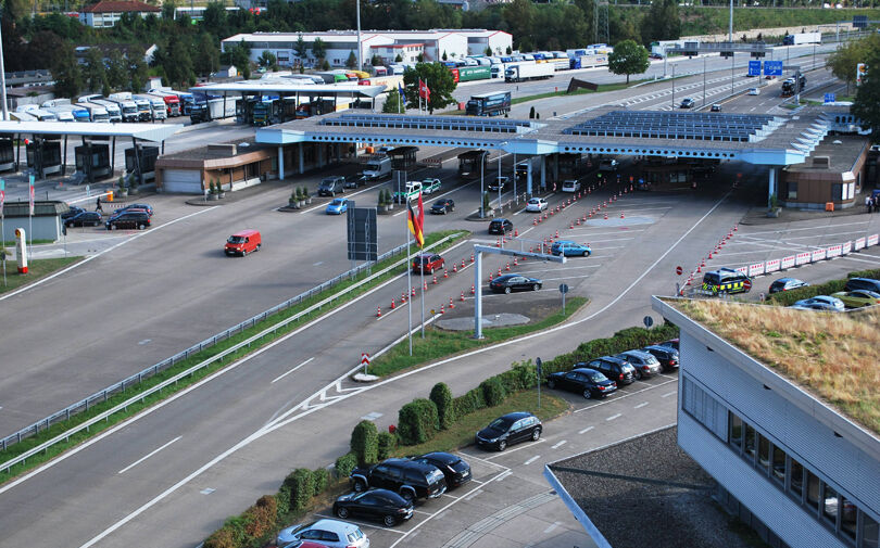 Autobahn-Zollstelle Basel Weil am Rhein von oben