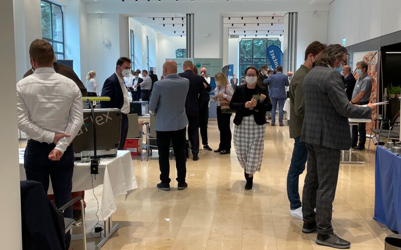 Impressionen Gespräche am 37. Schweizer Zuliefertag Impressionen Gespräche am 37. Schweizer Zuliefertag