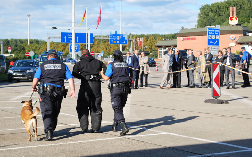Vorführung bei der Autobahn-Zollstelle Basel Weil am Rhein Vorführung bei der Autobahn-Zollstelle Basel Weil am Rhein