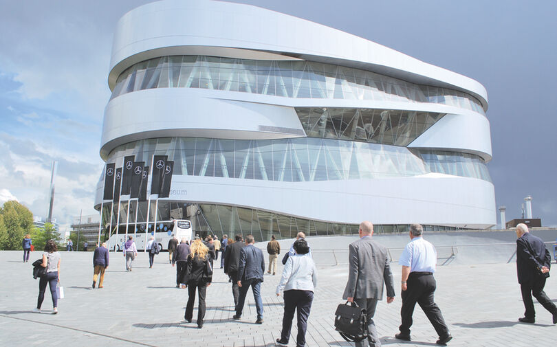Blick auf das Mercedes-Benz Museum Blick auf das Mercedes-Benz Museum