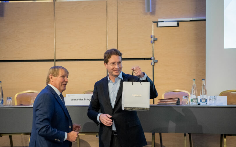 110. Mitgliederversammlung (27) 110. Mitgliederversammlung (27)